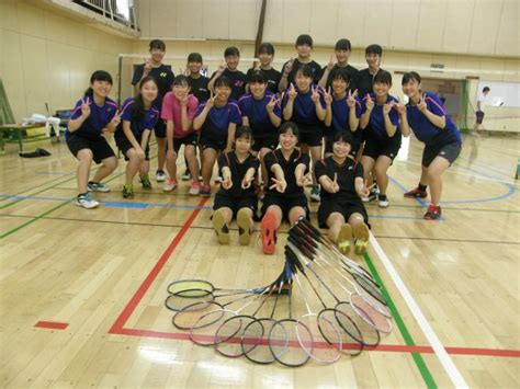 女子バドミントン部｜神奈川県立舞岡高等学校