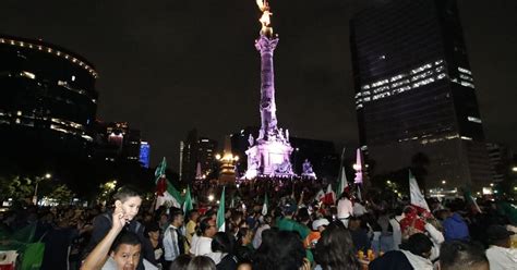 Aficionados Se Reúnen En El Ángel De La Independencia Para Celebrar Título De Copa Oro