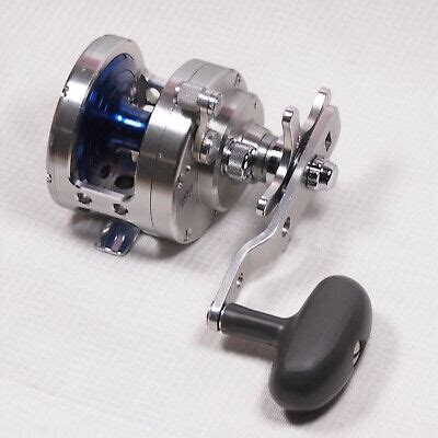 Saltiga Z Daiwa Baitcast Fishing Reel Rh Saltwater Boat Jigging