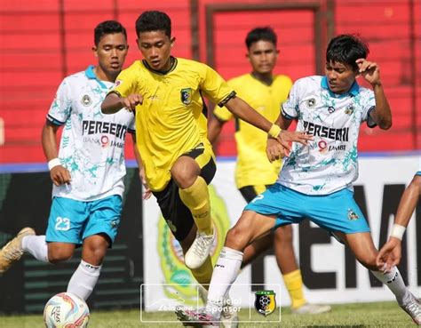 Hasil Lengkap Liga Nasional Hari Ini Psm Madiun Cukur Persikat