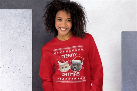 11 Cat Christmas Sweaters for You and Your Feline - Vetstreet | Vetstreet