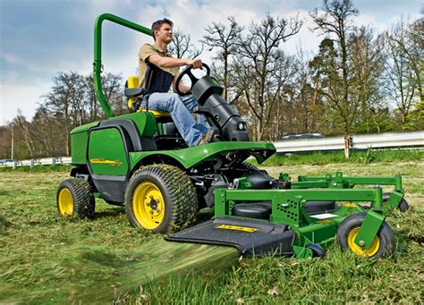 Tondeuse Autoport E John Deere Chez Toussaint Jardin Et Decoration