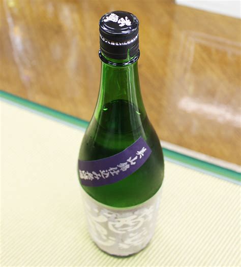 秀鳳 酔いどれジョージ 特別純米 無濾過原酒 商品詳細 ワラヤ酒店