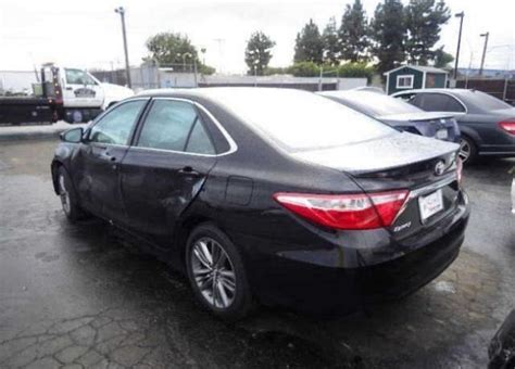 Toyota Camry Se Repairable Salvage Wrecked Damaged Fixable Project