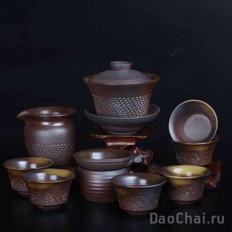 Набор посуды грубой керамики, 10 предметов (7357)