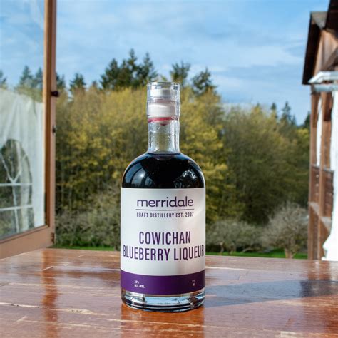 Cowichan Blueberry Liqueur Craft Spirit