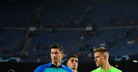 Katastrofa FC Barcelony Kapitana czeka długa przerwa Niezbędna będzie