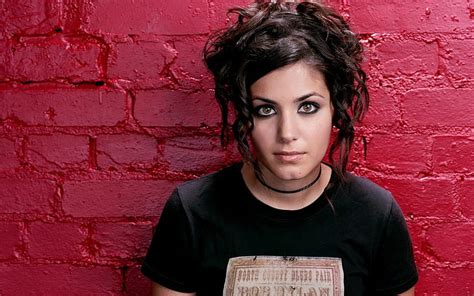 Hd Wallpaper Katie Melua Brunette Celebrity Ornaments Wall Portrait Wallpaper Flare