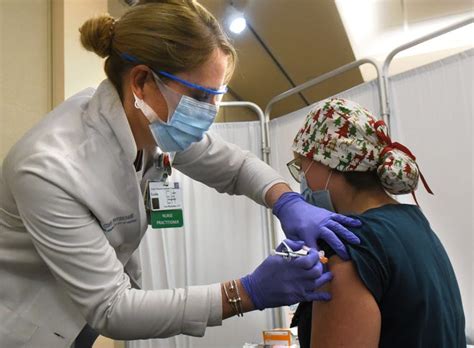 Walgreens To Offer Covid Vaccine Appointments In New Hampshire