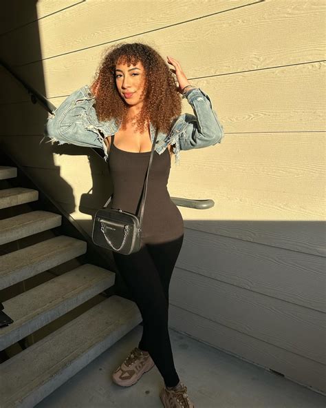 Prince$$ Auri (@yumitsauri) • Instagram photos and videos