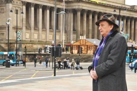 Comedy legend Ken Dodd spotted filming in city - Liverpool Echo