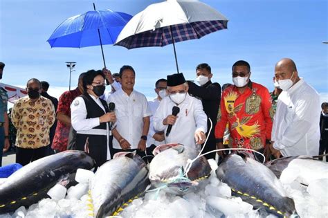 Bertemu Nelayan Biak Numfor Papua Wapres Anda Semua Pahlawan