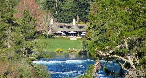 Huka Lodge Hotels And Style