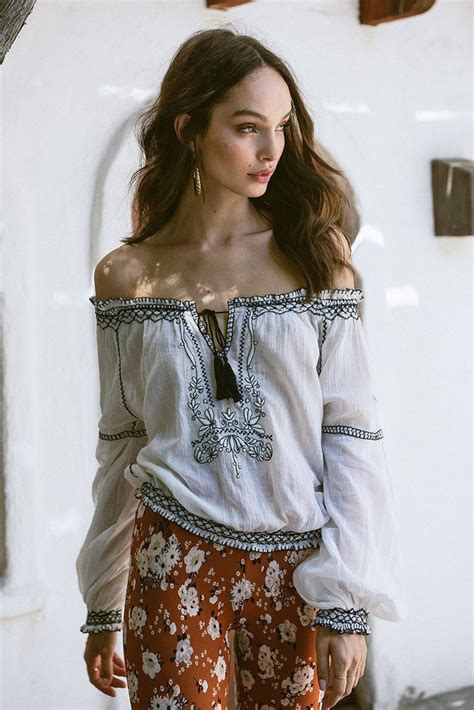 White Boho Peasant Top Folklore Black Embroidery Tassel Ties Bohemia