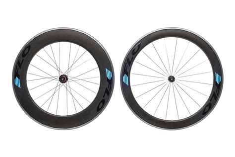 FLO 60/90 Carbon/Aluminum Clincher 700c Wheelset | The Pro's Closet