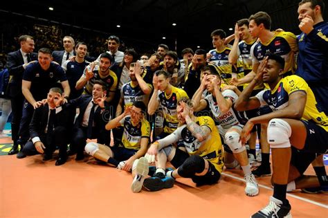 Campeonato De La Serie A De Los Hombres De Voleibol Campeonato De La