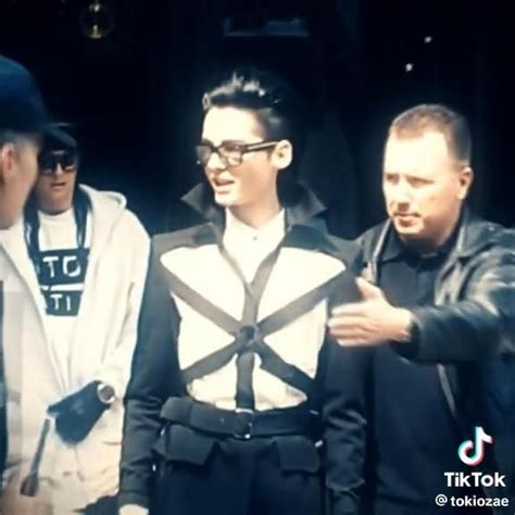 Pin de ᯓ en Tokio Hotel 丰 Video Fotos de la infancia Celebridades