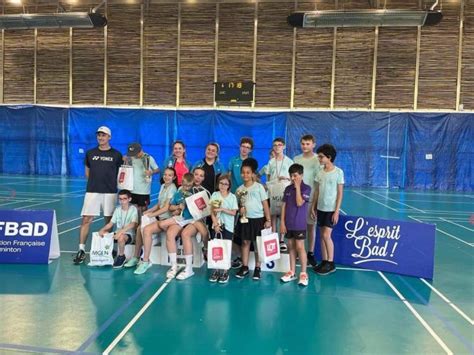 Pradines Badminton Les Plus Jeunes Assurent Medialot