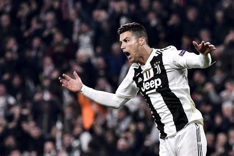 Pagelle Juventus Atletico Madrid 3 0 Cristiano Ronaldo Re Con Una