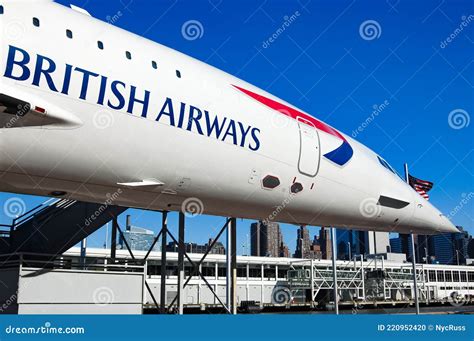 Concorde Cockpit Und Instrumententafel Der British Airways Concorde