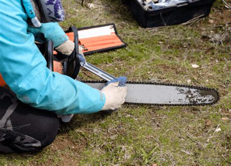 How To Properly Store Chainsaws