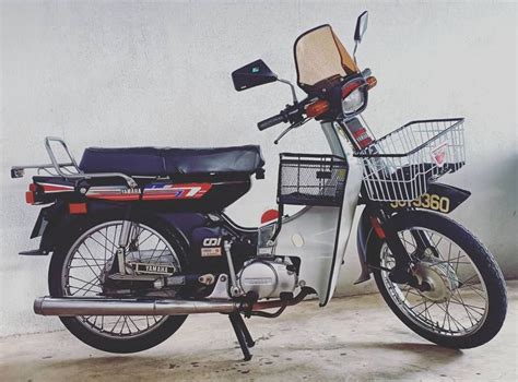 Pin By Rizky Putra On Barang Untuk Dibeli Honda Cub Retro Motorcycle