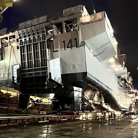 RAZONYFUERZA Buques de Proyección de la Armada VII Armada de Chile