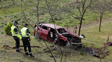 Especialistas De élite De La Guardia Civil De Tráfico Investigarán El Accidente De Xove