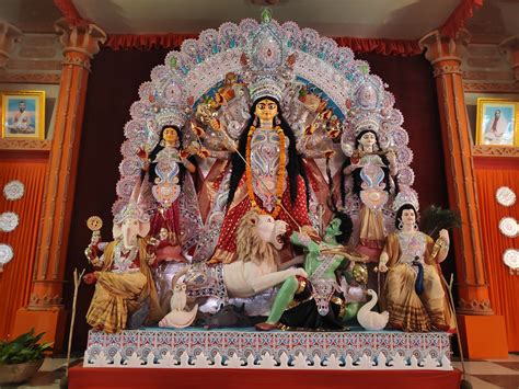 Durga Puja 2023 Significance Of Maha Ashtami And Wishes To Send