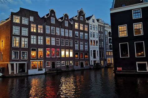 Tour Del Quartiere Rosso Di Amsterdam Hellotickets