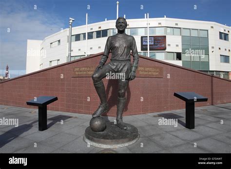 A Jimmy Armfield Statue Outside Bloomfield Road Hi Res Stock