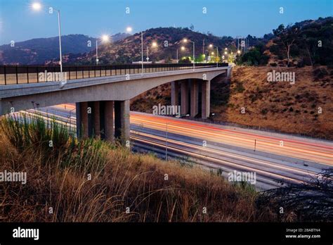 Freeway Overpass Traffic Hi Res Stock Photography And Images Alamy