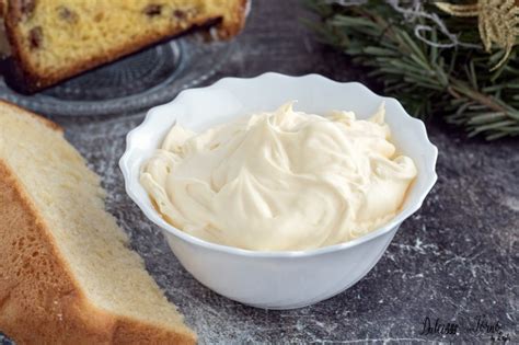 Ricetta Crema Al Mascarpone Per Pandoro Panettone Torte E Dolci