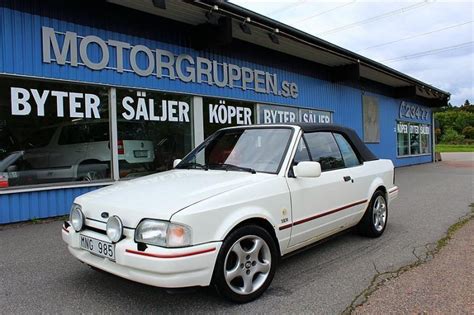 Såld Ford Escort Cabriolet 1 6 Xr3 begagnad 1987 14 900 mil i Lerum