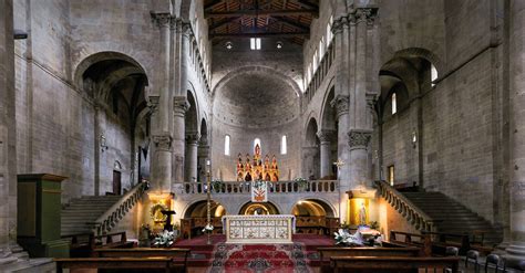 The Churches Of Arezzo Discover Arezzo