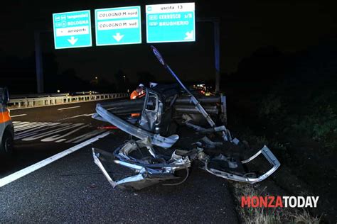 Incidente In Tangenziale Est A Carugate