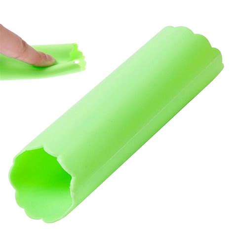 Garlic Peeler Silicone Garlic Tube Skin Remover Roller Keeper Easy