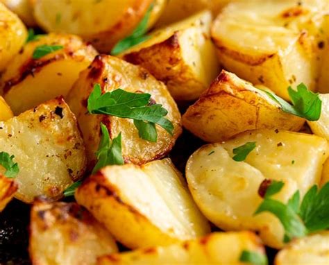 Easy Slow Roasted Greek Lemon Potatoes Reserveamana