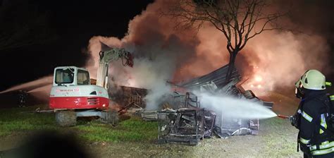 Gro Brand Freiwillige Feuerwehr Weingarten