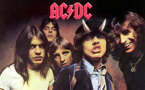 AC DC Greatest Hits Identi