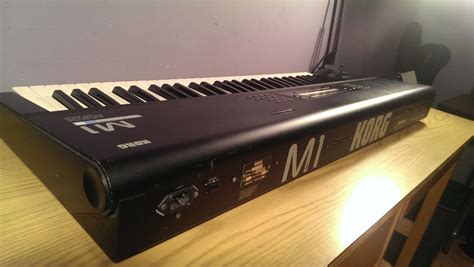 MATRIXSYNTH: Korg M1 Keyboard / Synthesizer / Workstation SN 068790