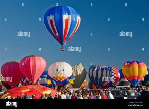 Hot Air Balloons Albuquerque Balloon Fiesta New Mexico Stock Photo Alamy
