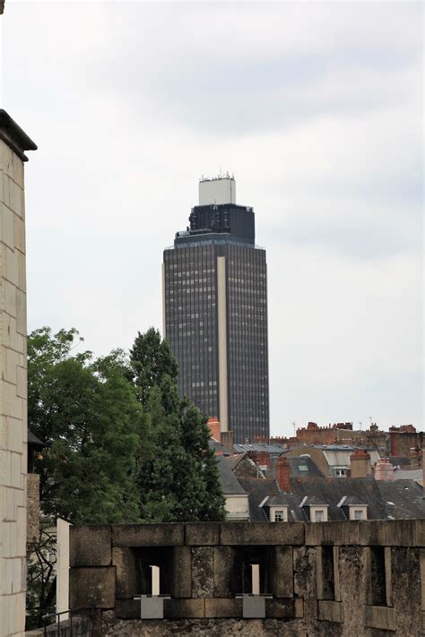 Tour Bretagne Nantes