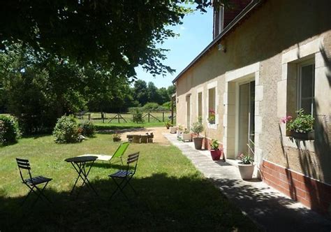 Chambre D Hote En Vallee Du Loir Elevage Des Rosiers Bazouges Sur Le