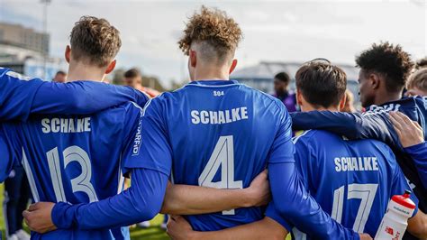 Knappenschmiede Das Nachwuchsleistungszentrum Des FC Schalke 04