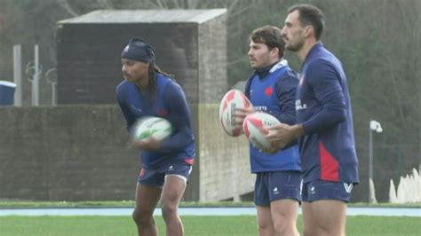 Antoine Dupont Quand Je Vois Ses Aptitudes Comment Le Joueur