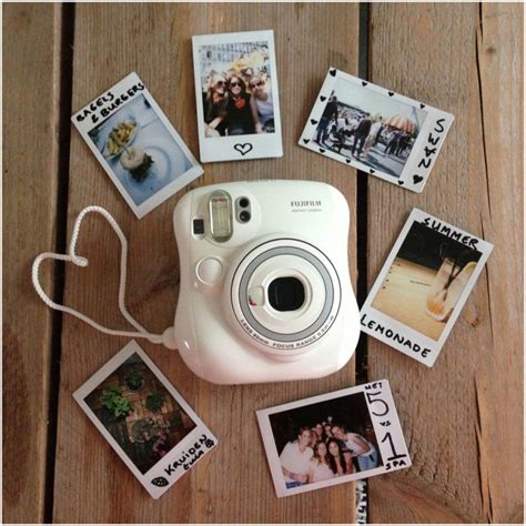 Review Fujifilm Instax Mini Polaroid Camera Bunch Of Backpackers