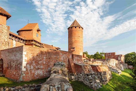 Turaidas Muzejrezervāts Un Pils Sigulda Aizrauj