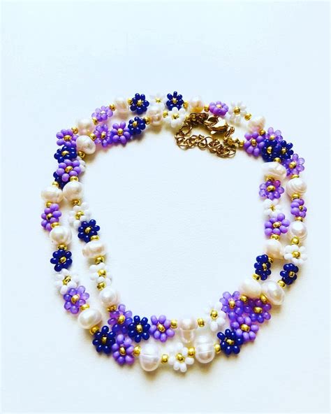 Daisy Flower Choker Hand Beaded Purple White Pearl Necklace Summer Minimalist Daisy Flower