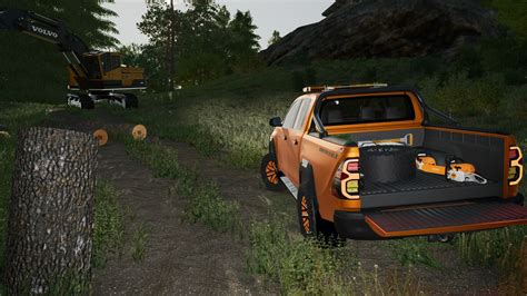 Toyota Hilux Invincible FS22 KingMods